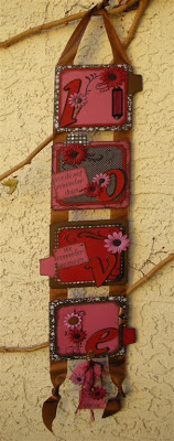 Hang your LOVE up!